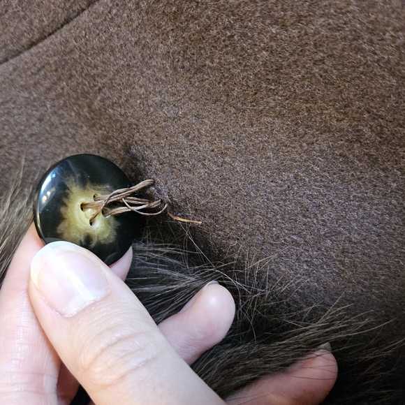 Vintage 60's Cashmere & wool brown women's winter real fur collared coat - Picture 13 of 14